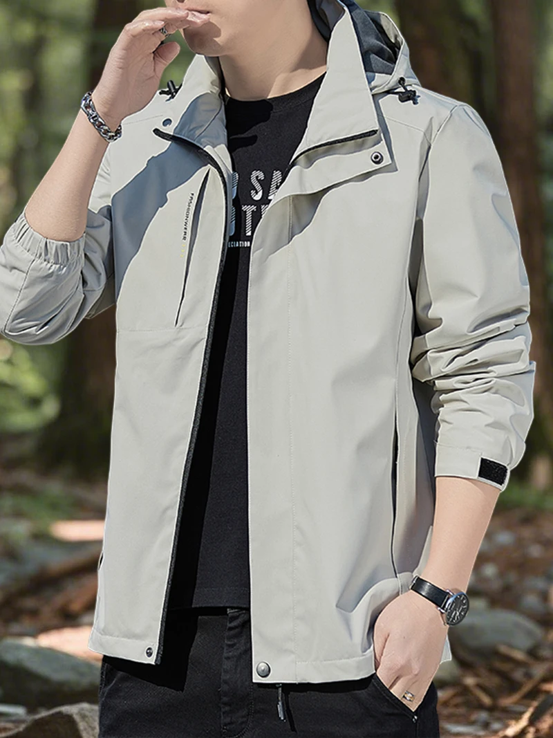 Korean Fashion Hiking Jacket Waterproof Slim Fit Zip Up Hooded Jacket Men Spring Camping Coats with Zipper Pockets